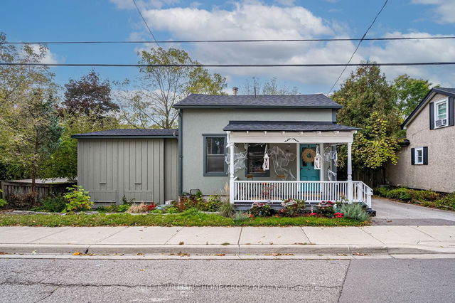 40 Dundas Street