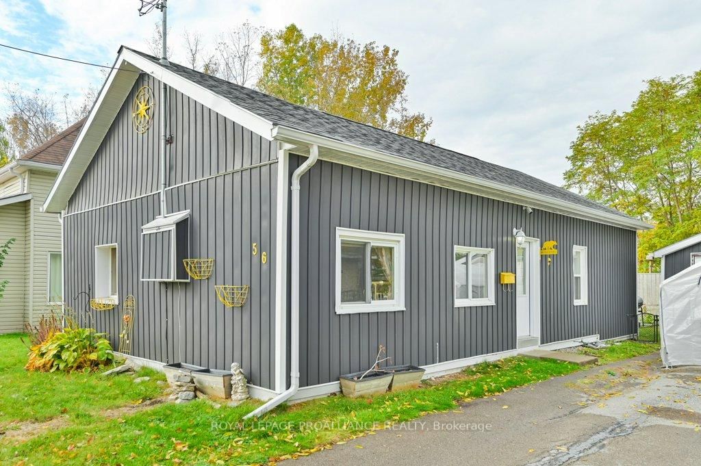 Listing Image 4