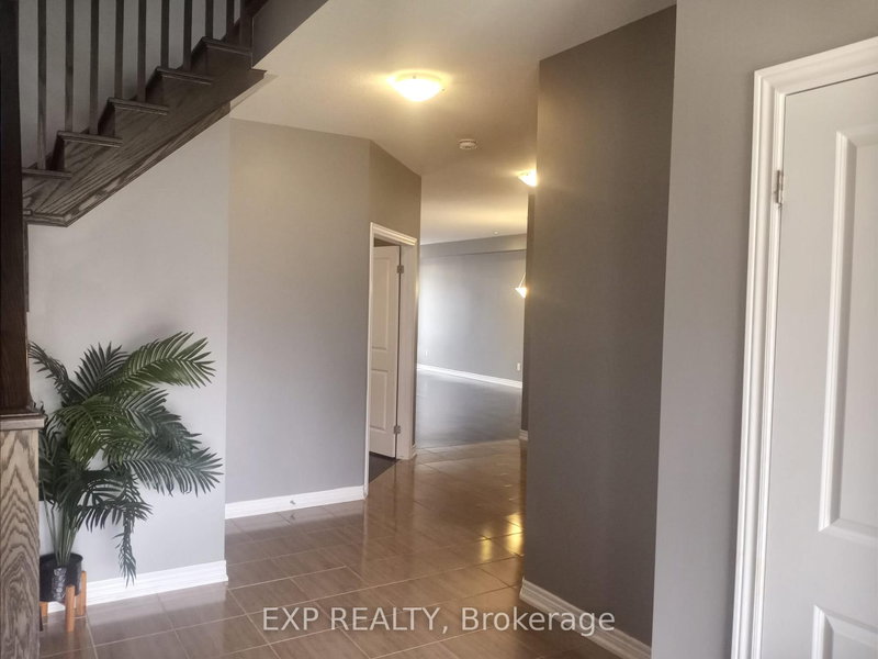 59 Robertson Rd, Hamilton, L9K 0H7 | Image 3