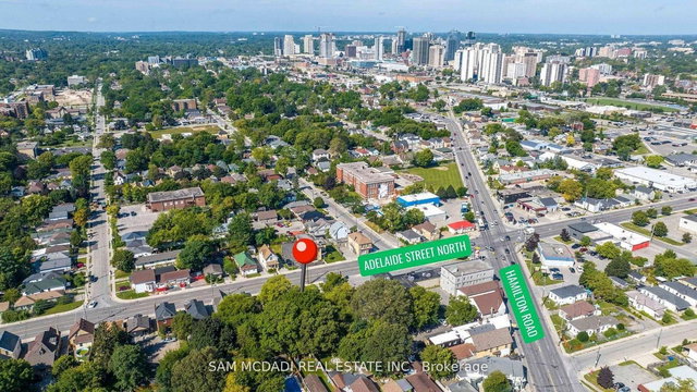 150 Adelaide Street N