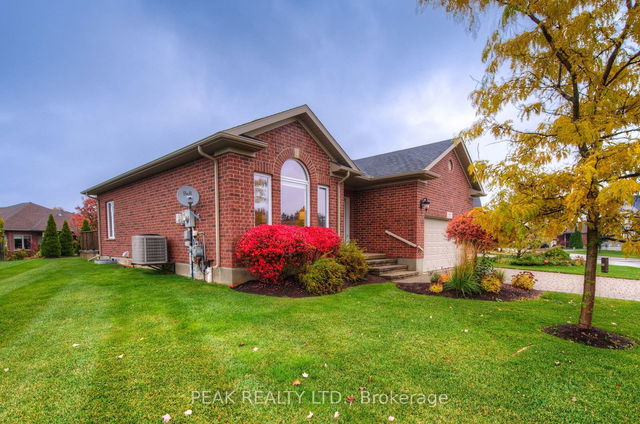 71 - 60 Bonaventure Drive
