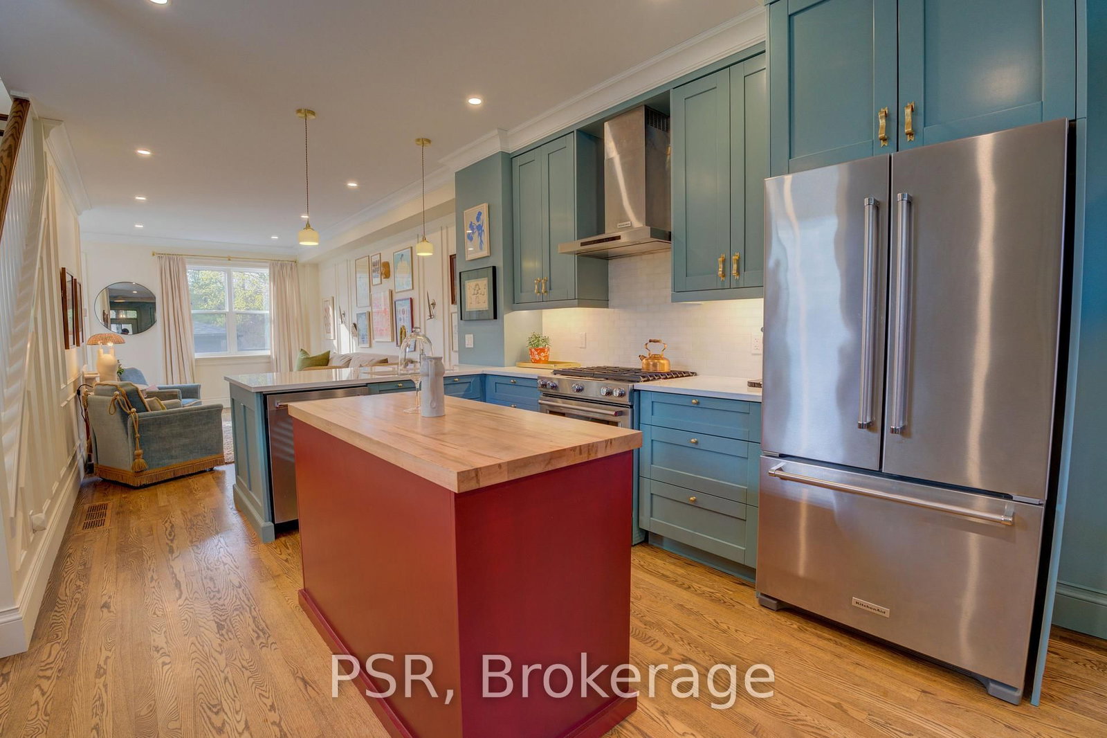 Listing Image 7