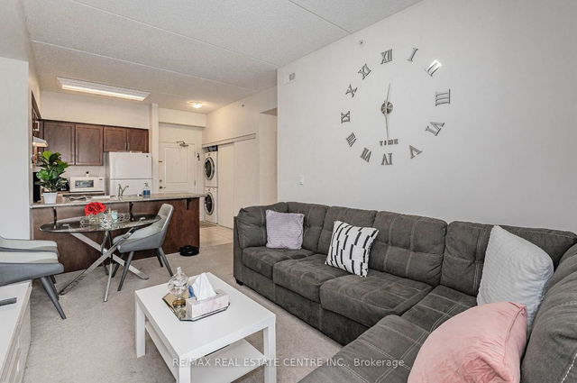336 - 1077 Gordon Street
