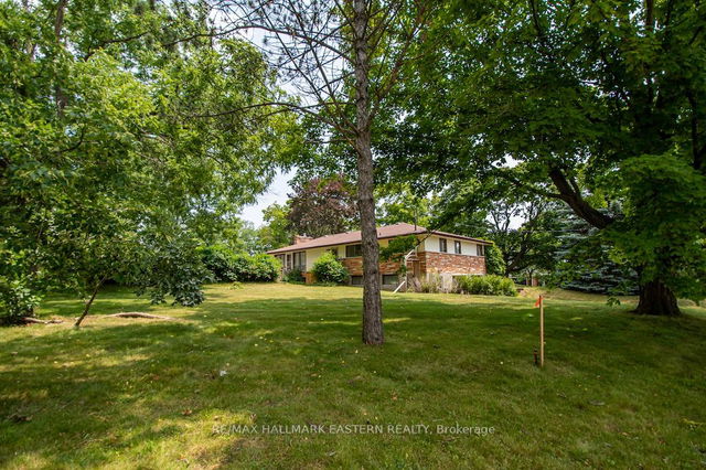3 Oakwood Crescent