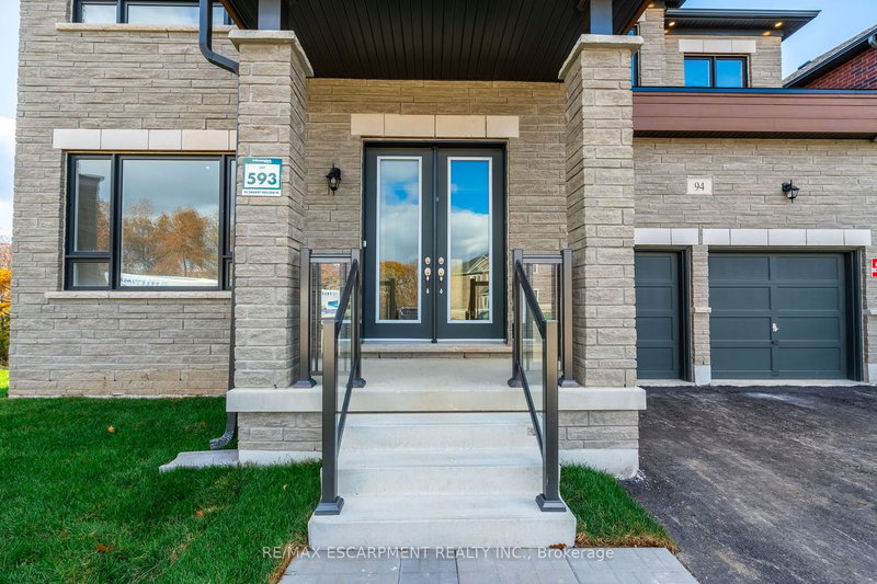 94 Smokey Hollow Pl, Hamilton, L0R 2H1 | Image 2