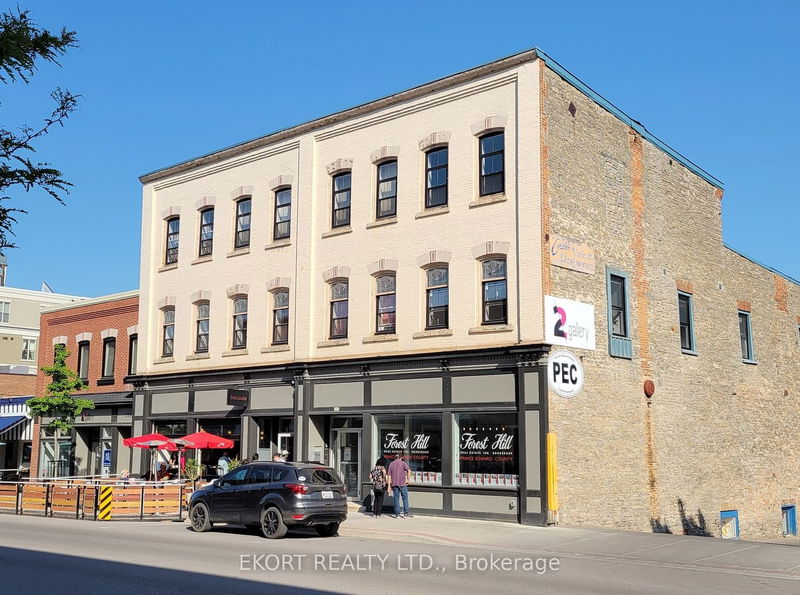 home for lease on 12-254 Main Street