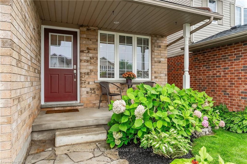 90 Cedarvale Ave, Guelph, N1E 7K2 | Image 2