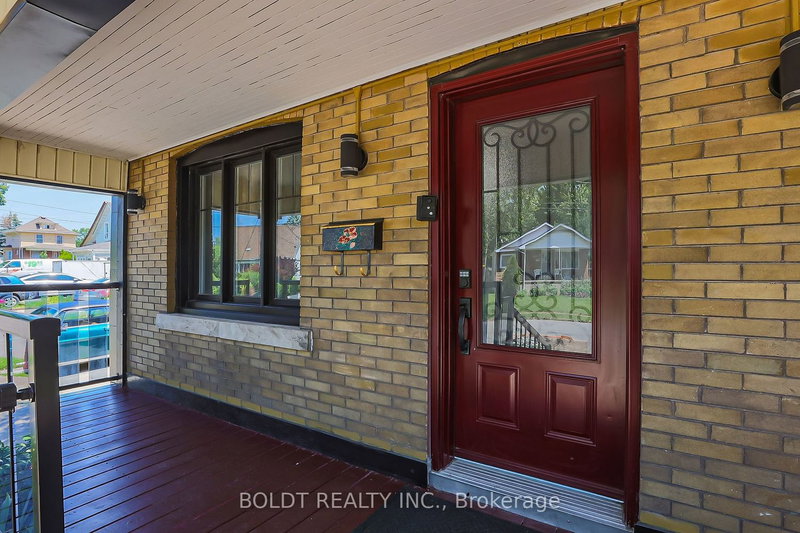 5060 Ontario Ave, Niagara Falls, L2E 3R9 | Image 3