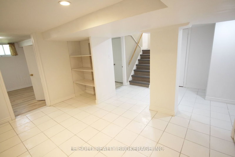 Bsmt - 112 Leland St, Hamilton, L8S 3A2 | Image 2