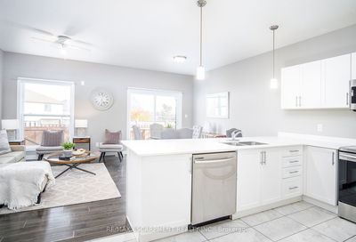 Unit F1 — 439 Athlone Ave, Woodstock -  image-0-3