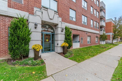 Condo sold at 303-8 Main Street, Hamilton, Ontario, L9H 1B8 - Dundas - MLS: X7279794