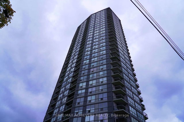 2205 - 150 Charlton Avenue
