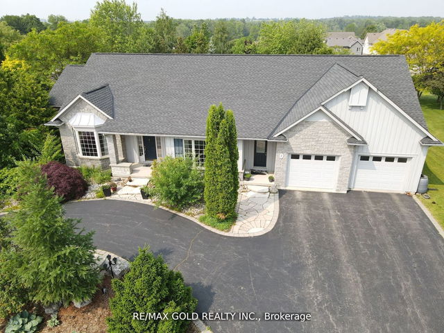 7 Maryheather Crescent