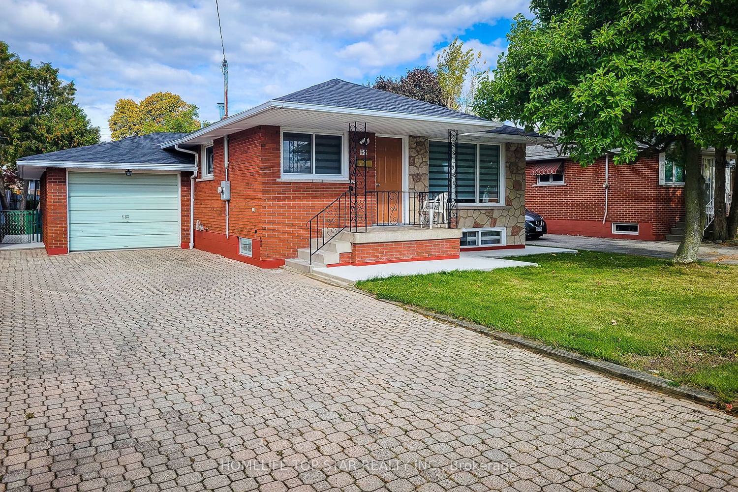 Detached House sold at 62 Atwater Crescent, Hamilton, Hamilton Beach, L9C 2E7 - MLS: X7290660