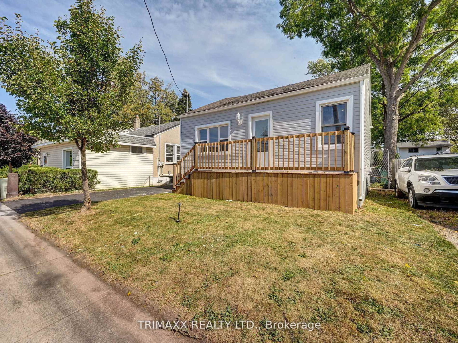Listing Image 3