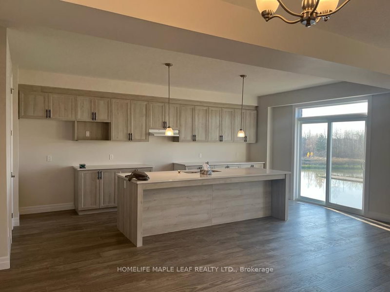 11 - 32 Faith St, Cambridge, N1T 0E8 | Image 2