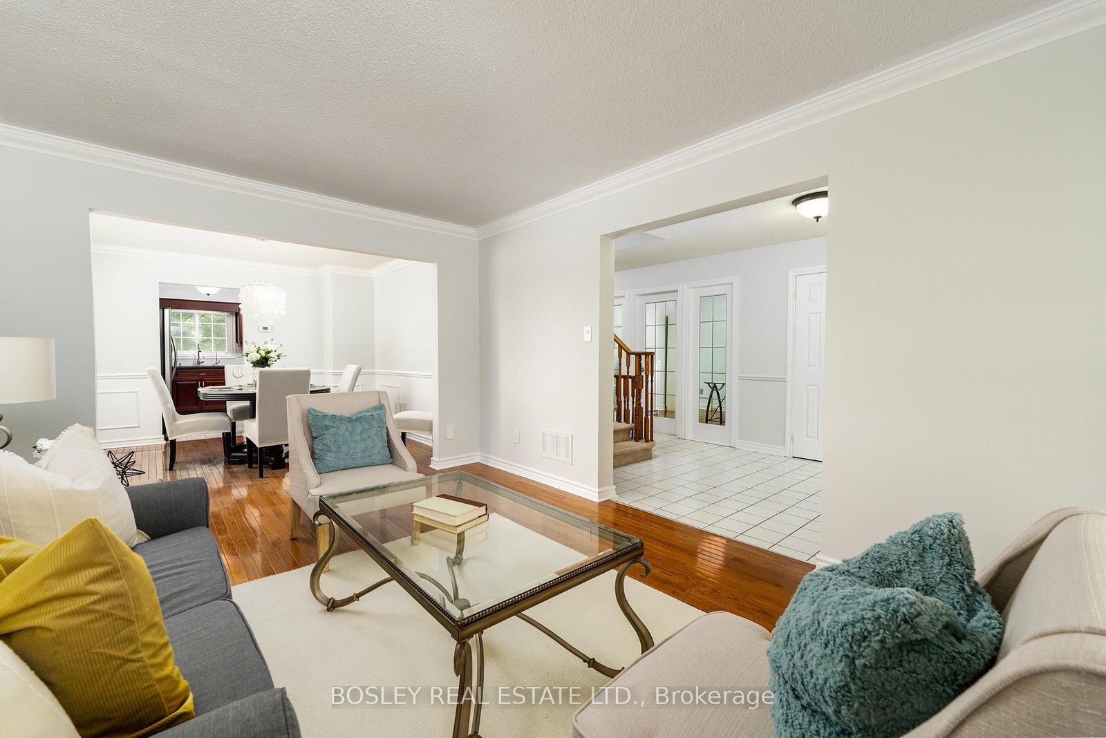 Listing Image 8