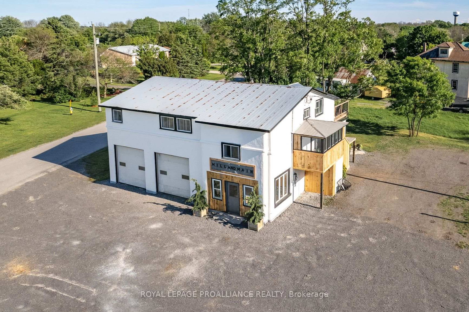 Listing Image 7