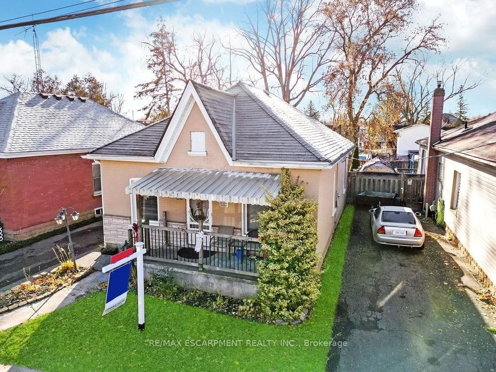 Listing Image 3