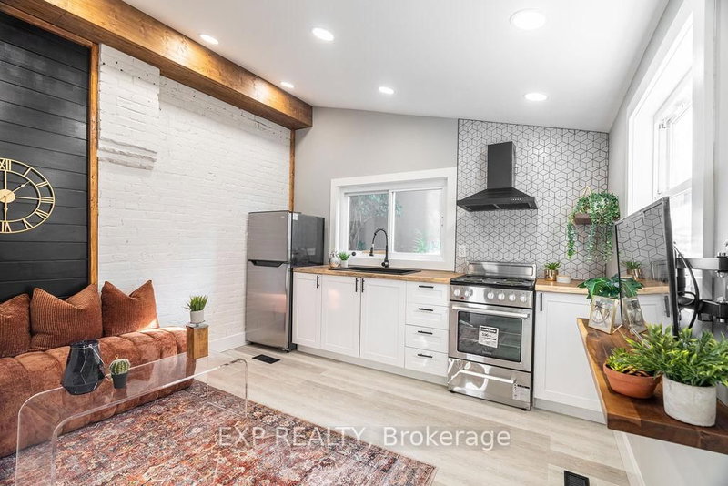71 Briscoe St E, London South, N6C 1W8 | Image 3