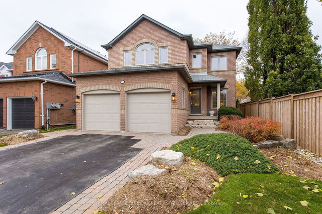 106 Hollybush Drive