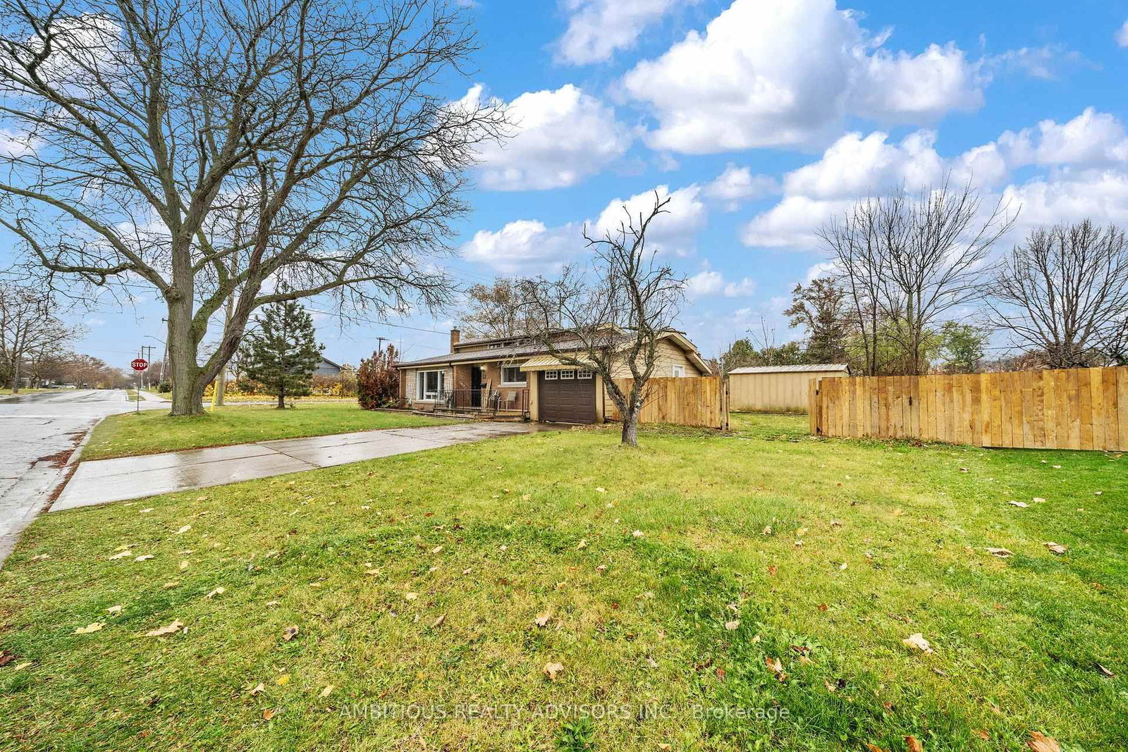 Listing Image 3