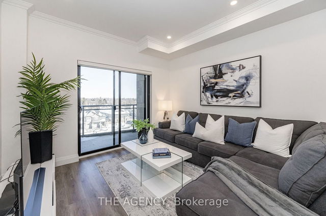 408 - 30 Hamilton Street
