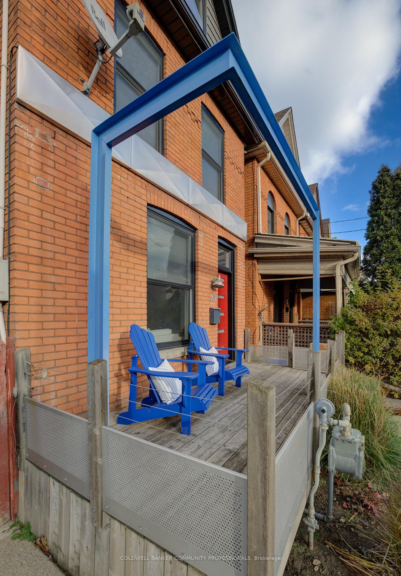 Listing Image 4