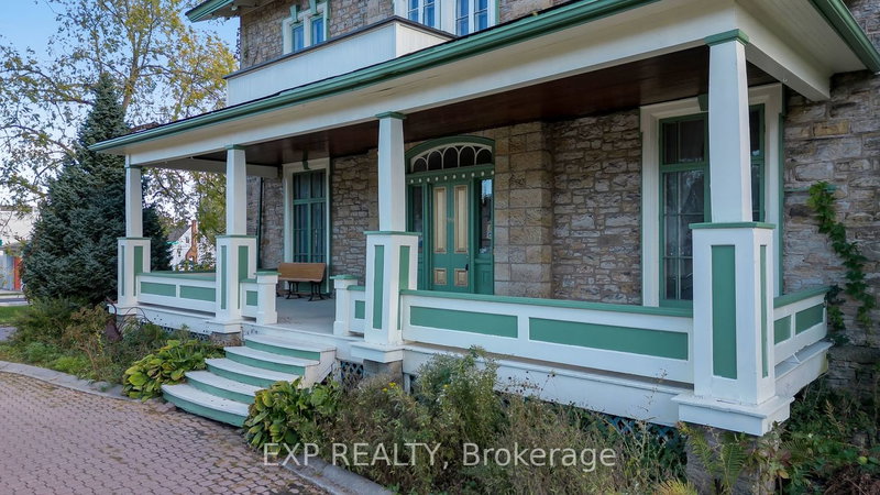389 King St E, Gananoque, K7G 1G6 | Image 3