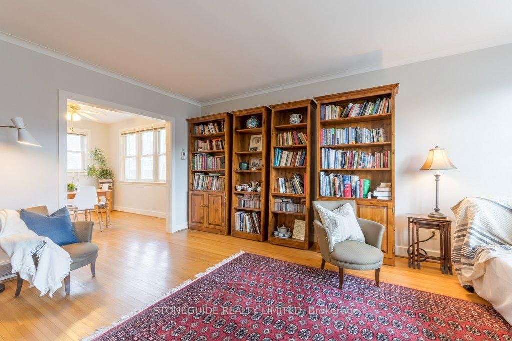 Listing Image 7