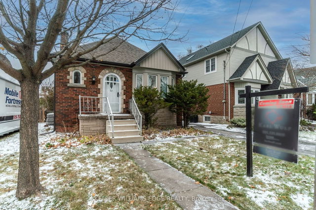 29 Queensdale Avenue