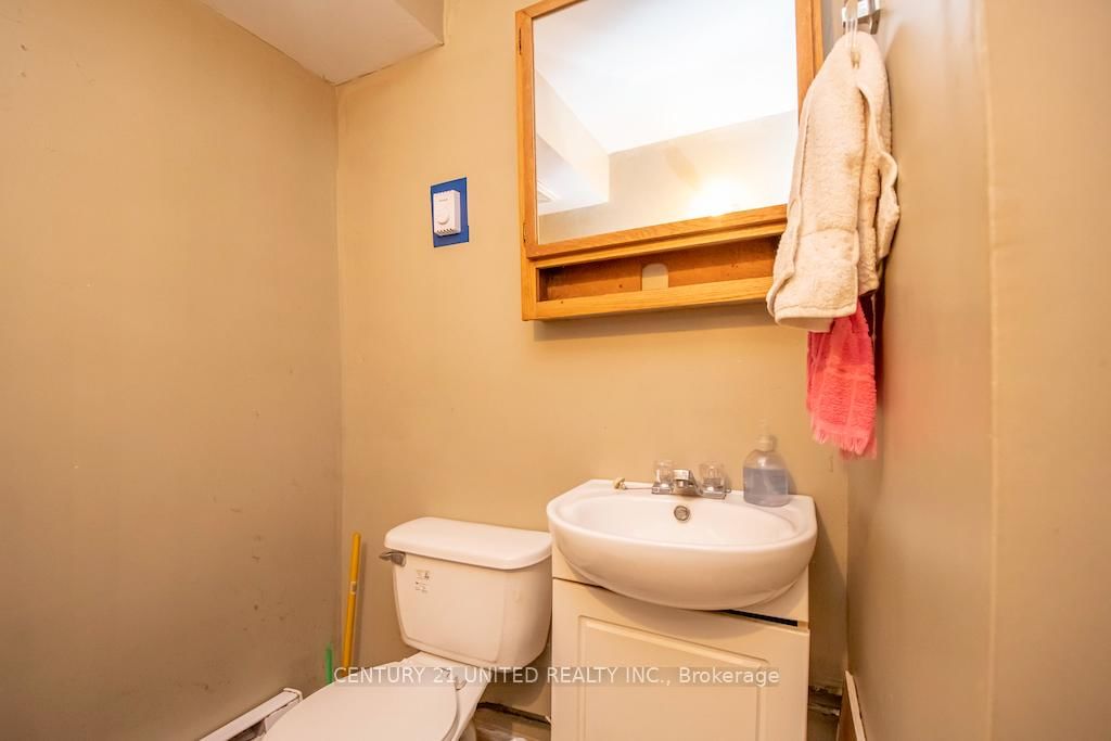 Listing Image 25