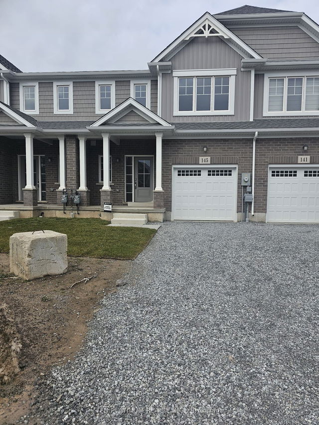 145 Alicia Crescent