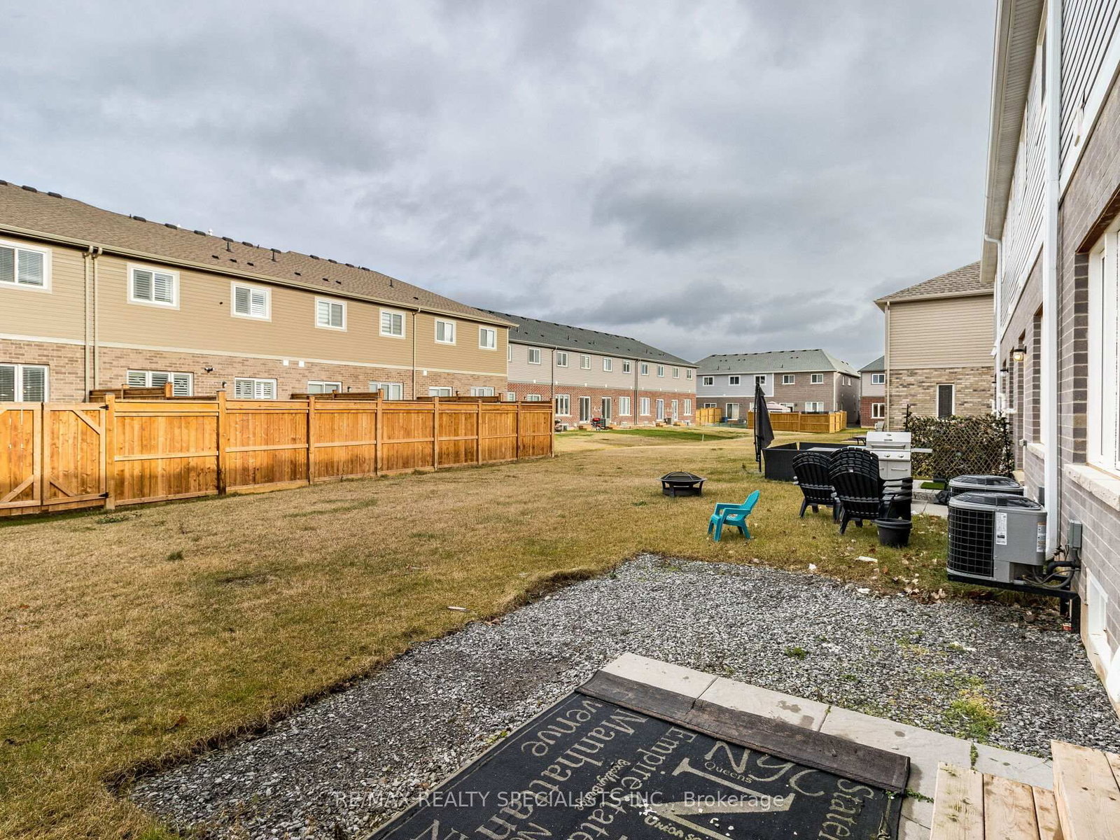 Listing Image 40