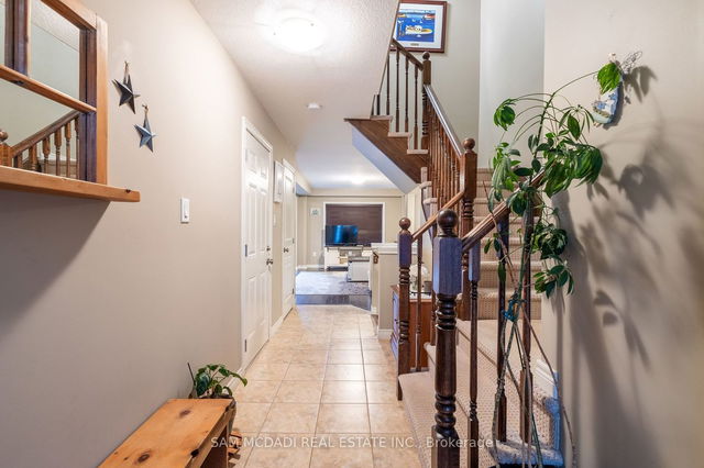 4888 Adam Court