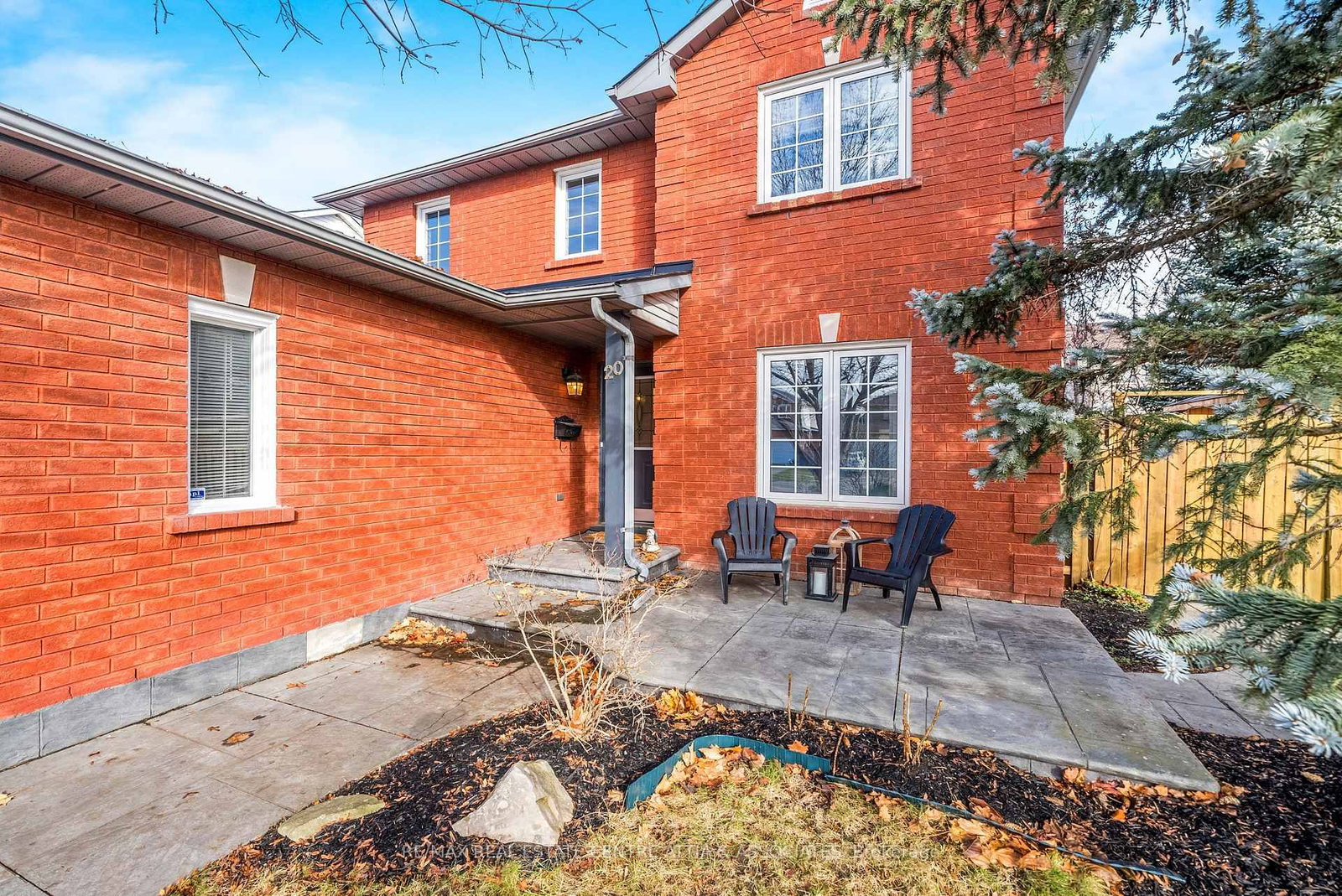 Listing Image 3