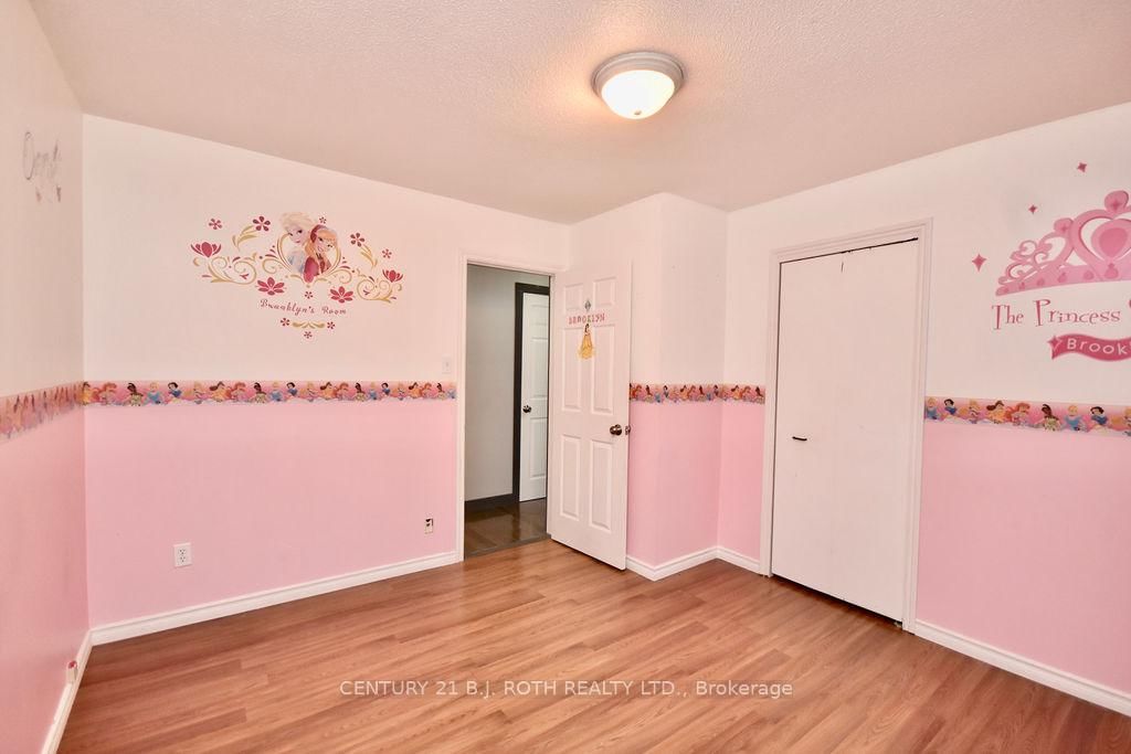 Listing Image 34