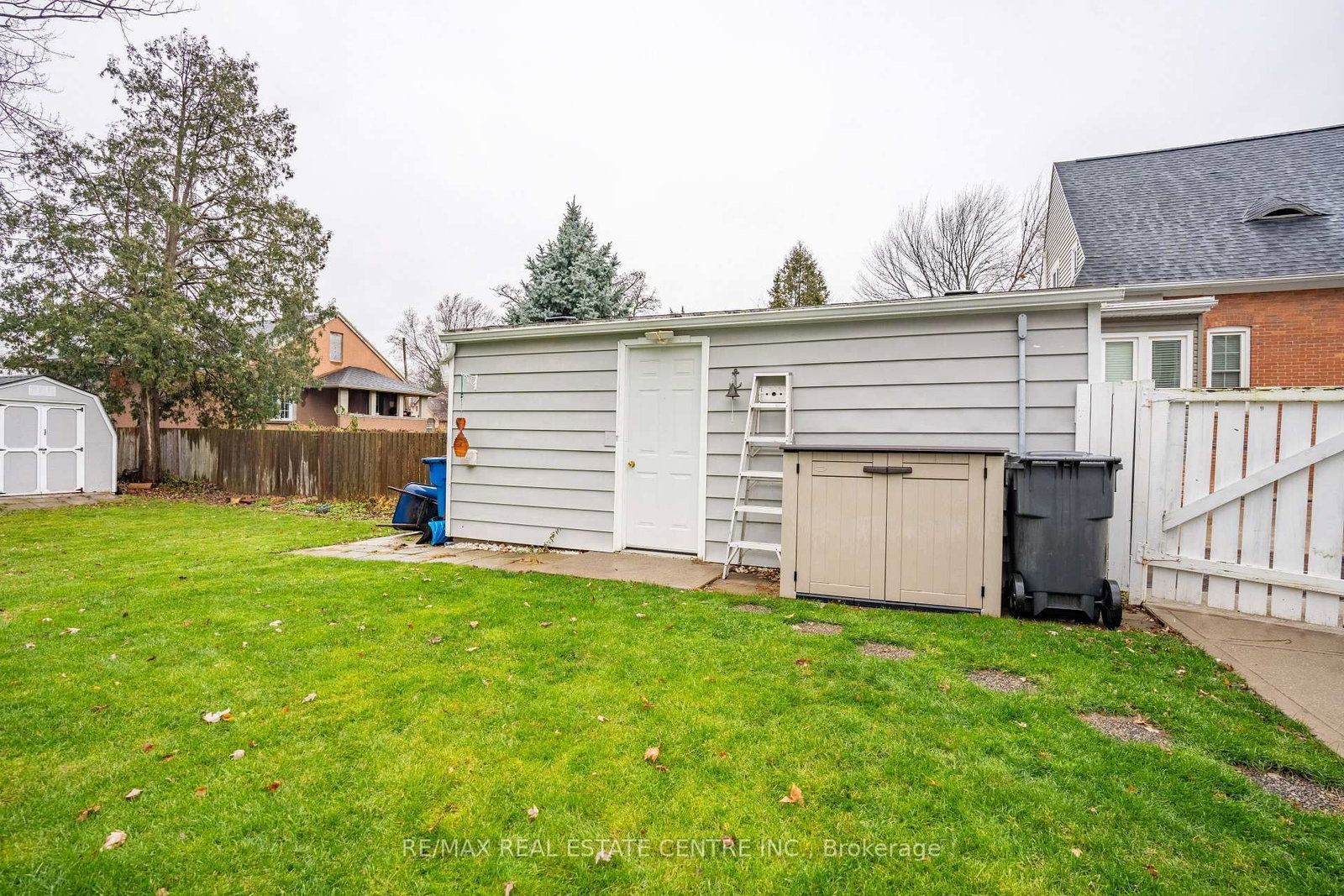 Listing Image 27