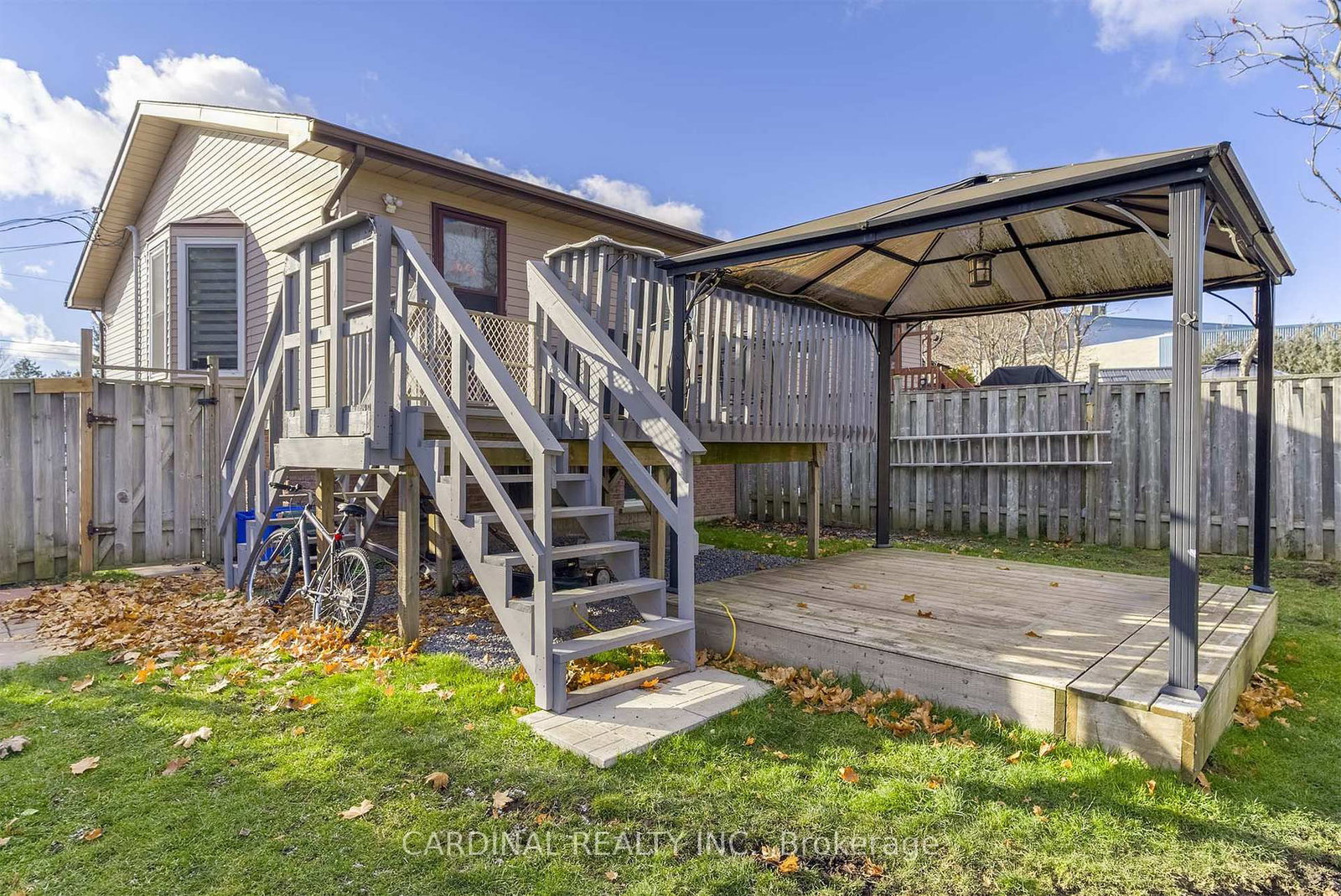 Listing Image 7