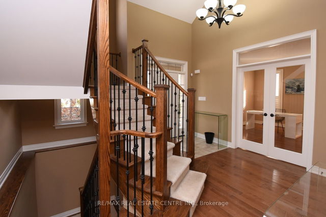 36 Creek View Drive