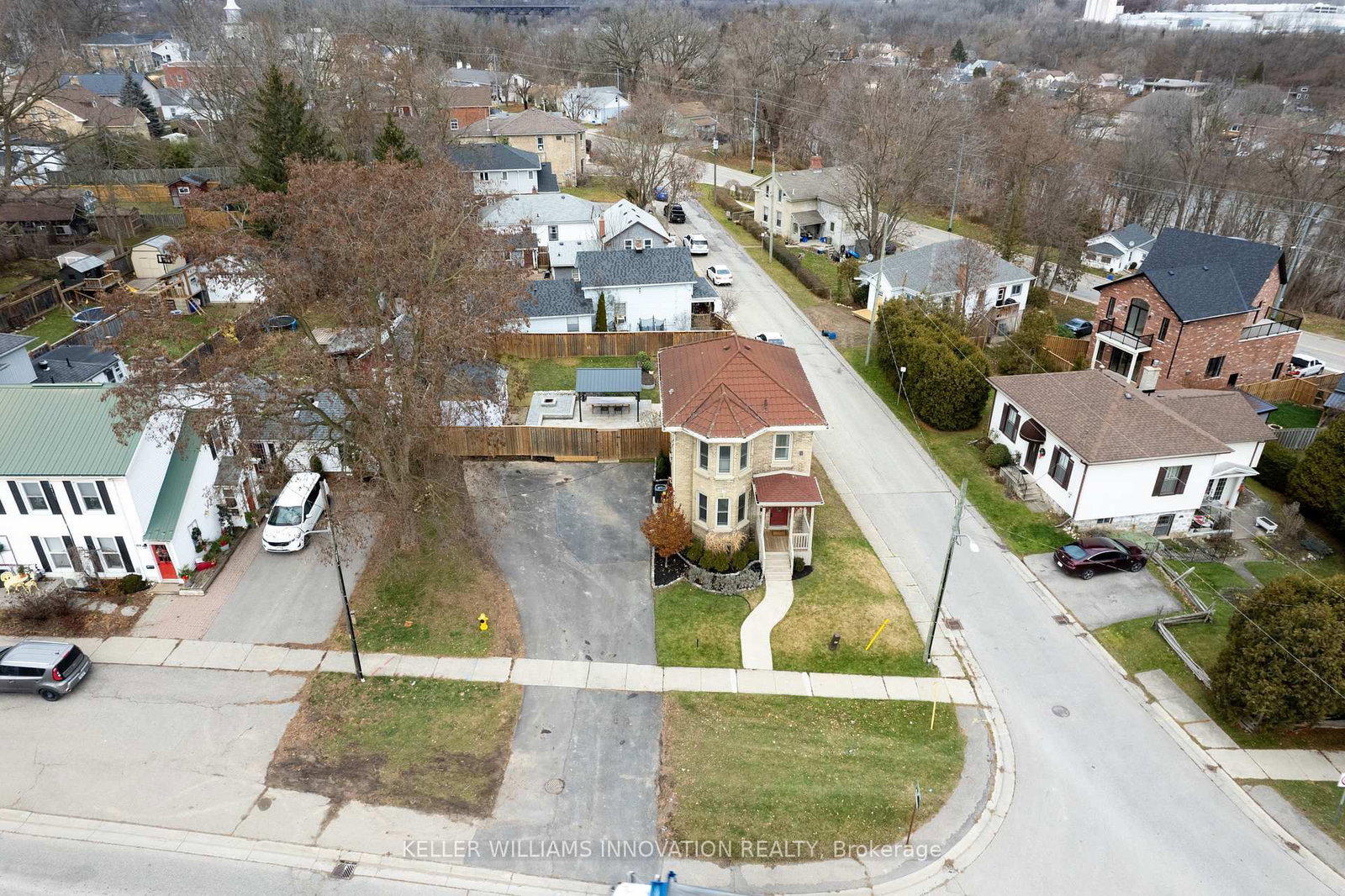 Listing Image 7