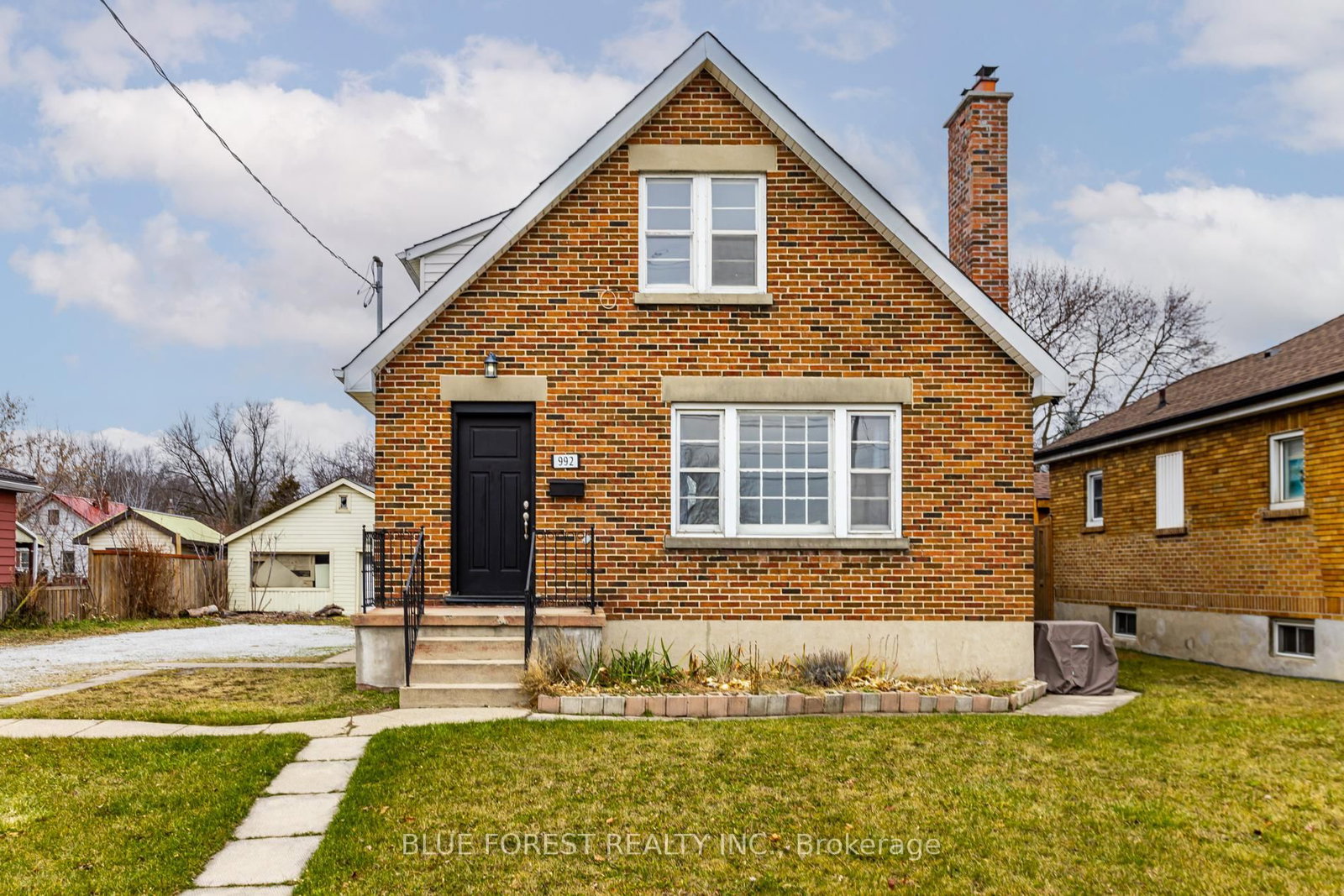 Listing Image 2