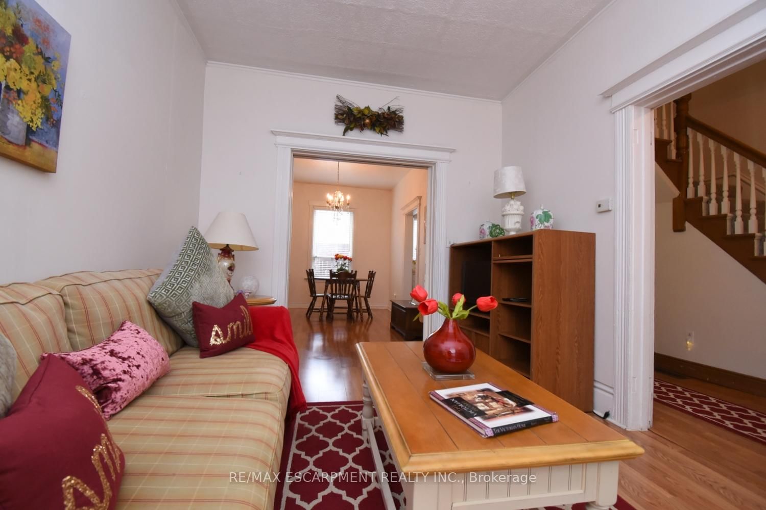Listing Image 7
