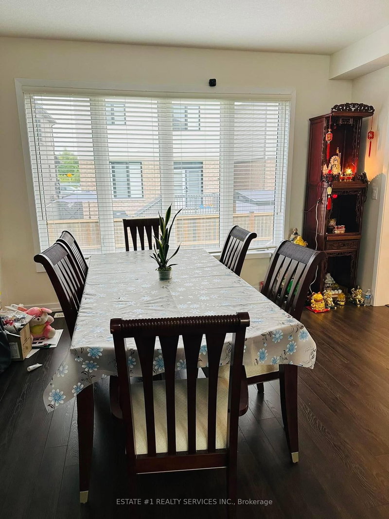 16 Pagebrook Cres, Hamilton, L8J 0K7 | Image 3