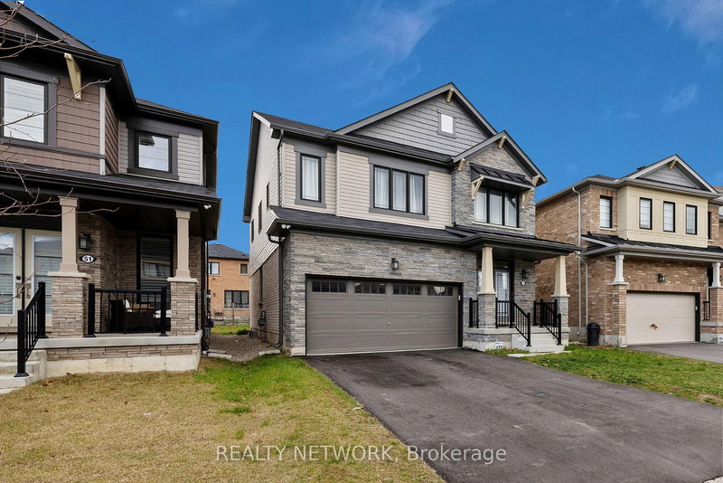 55 Magdalena St, Hamilton, L8J 0M3 | Image 2