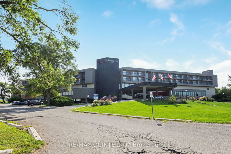203 - 11 Bay Bridge Rd, Belleville, K8P 3P6 | Image 2