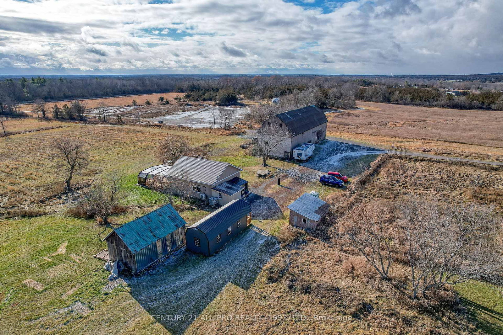 Listing Image 3