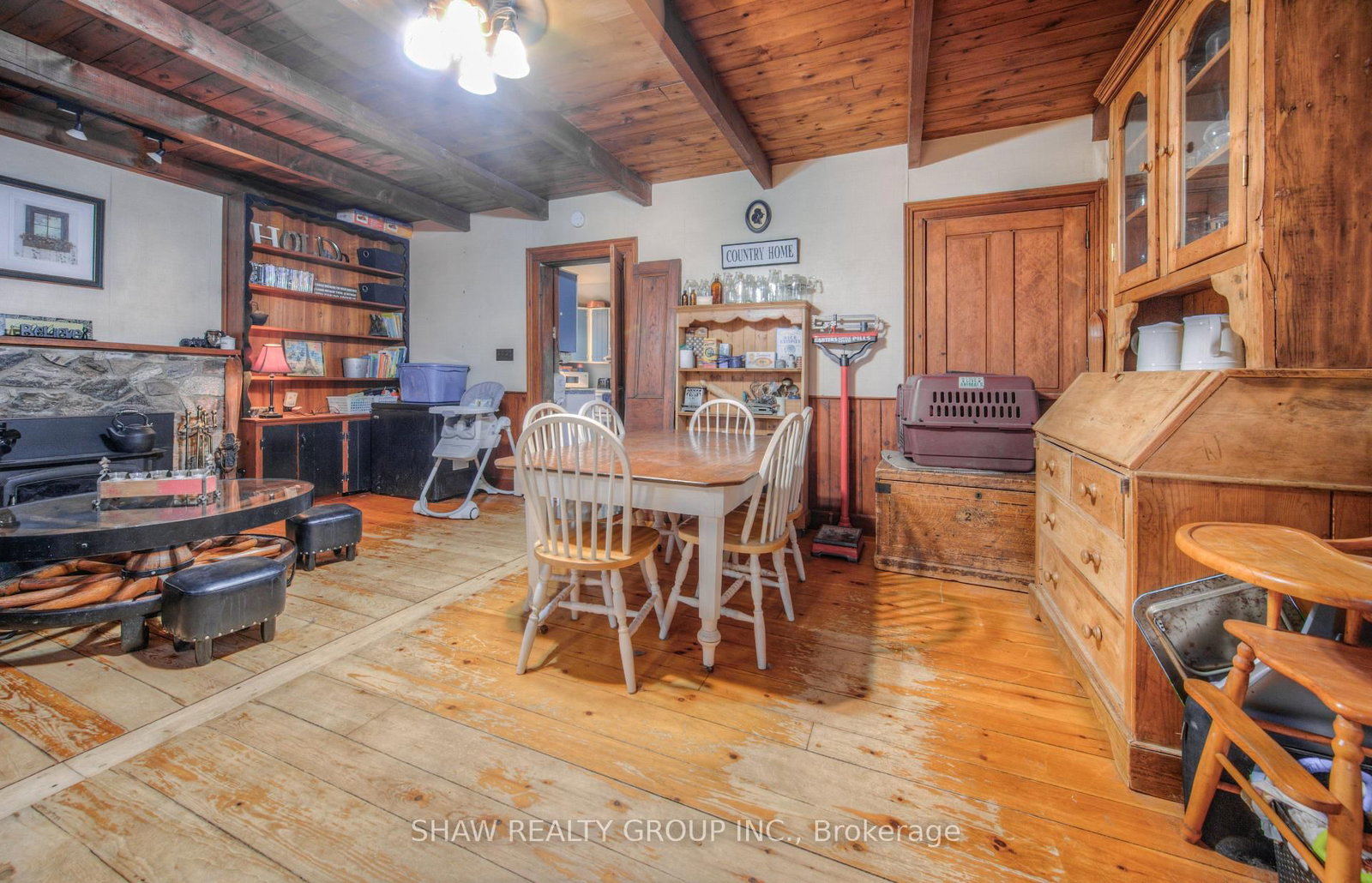 Listing Image 7