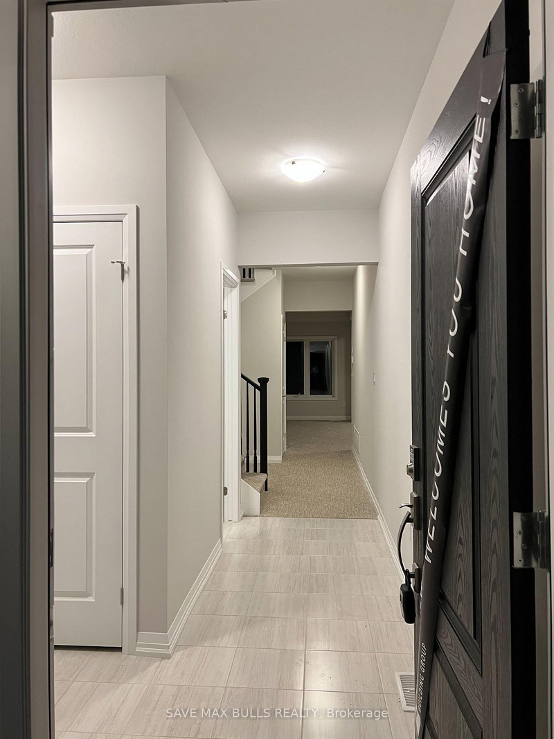 105 Alicia Cres, Thorold, L2V 0M1 | Image 3