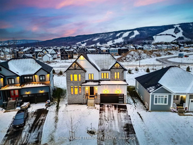 L/T - 109 Stillwater Cres, Blue Mountains, L9Y 4W1 | Image 3